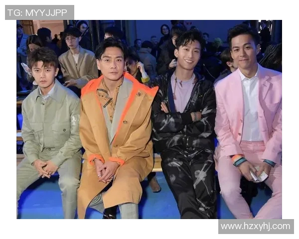 任嘉伦与足球明星同框合照展现运动魅力引发粉丝热议 任嘉伦与足球明星同框合照展现运动魅力引发粉丝热议